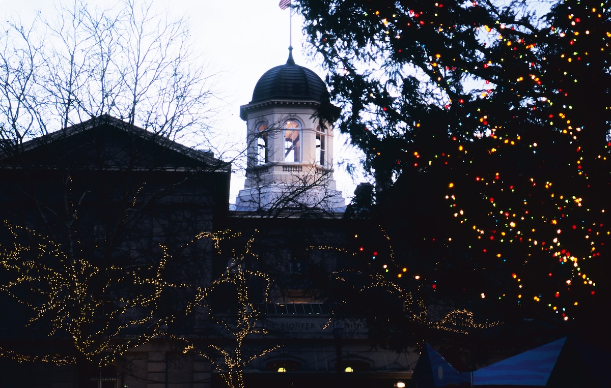 Pioneer Courthouse Square and Christmas Illuminations in Downtown Portland